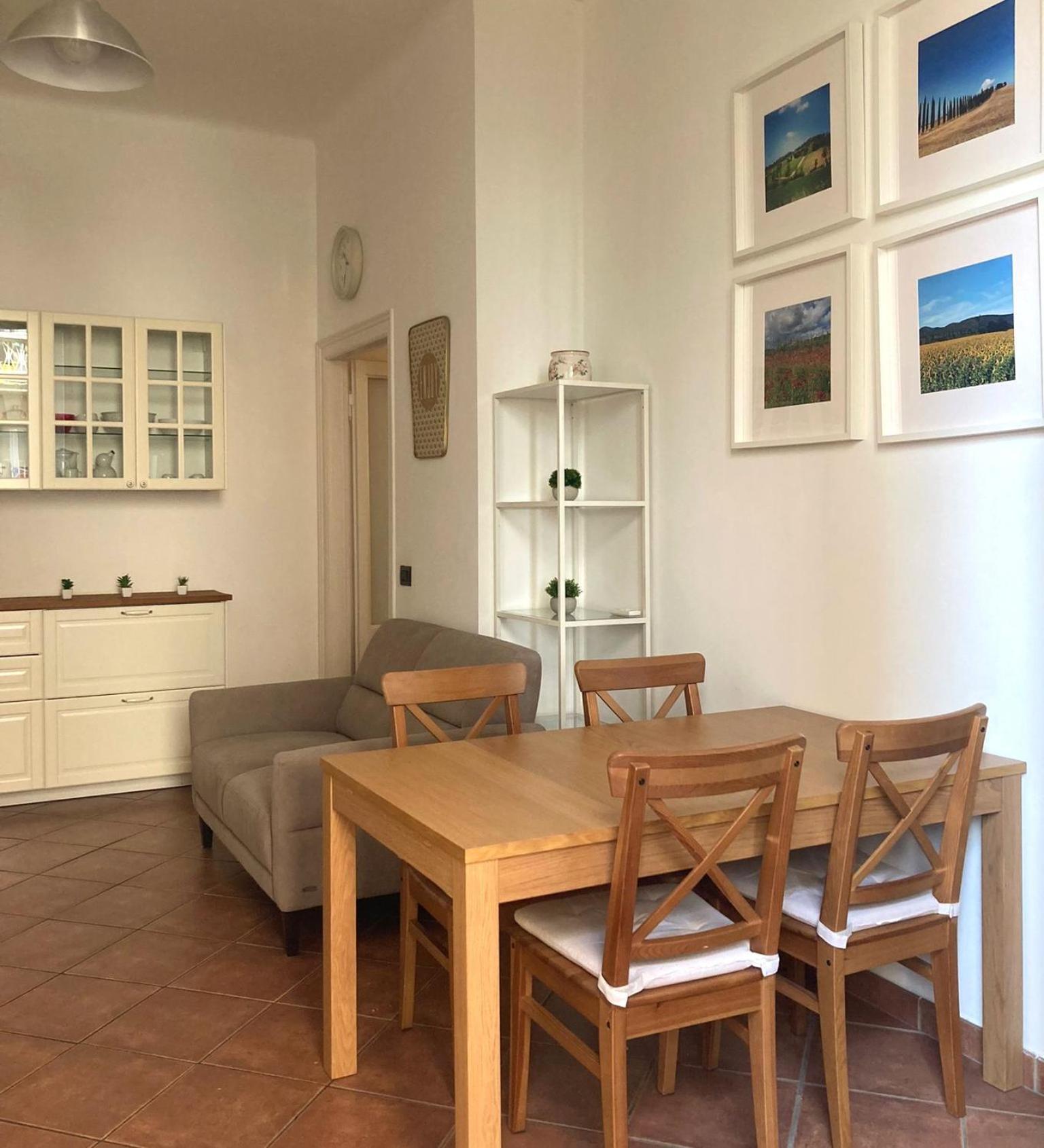 Monviso 35 , Cozy Apartment Milano Eksteriør billede